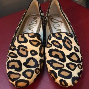 Sam Edelman size 7.5 leopard calf hair flat